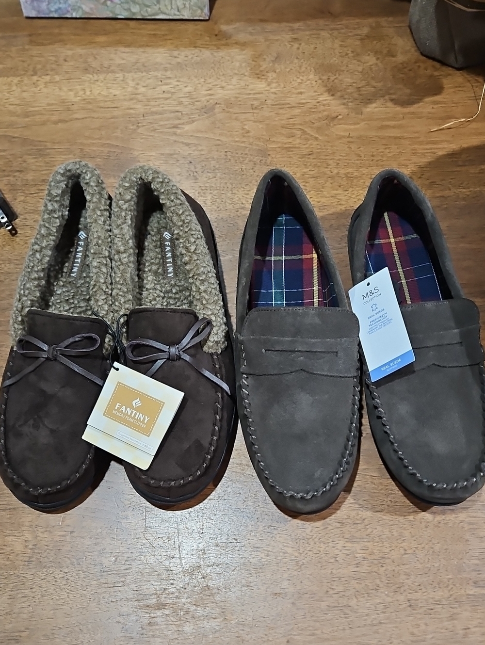 (2)Brown Suede Men’s Slip-On Moccasin And Penny Loafer Style Slippers SIZE 10